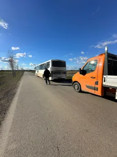 Helyszíni autóbusz gumiabroncs mentés: busz szervizelése az országút szélén - 2026. február 24.